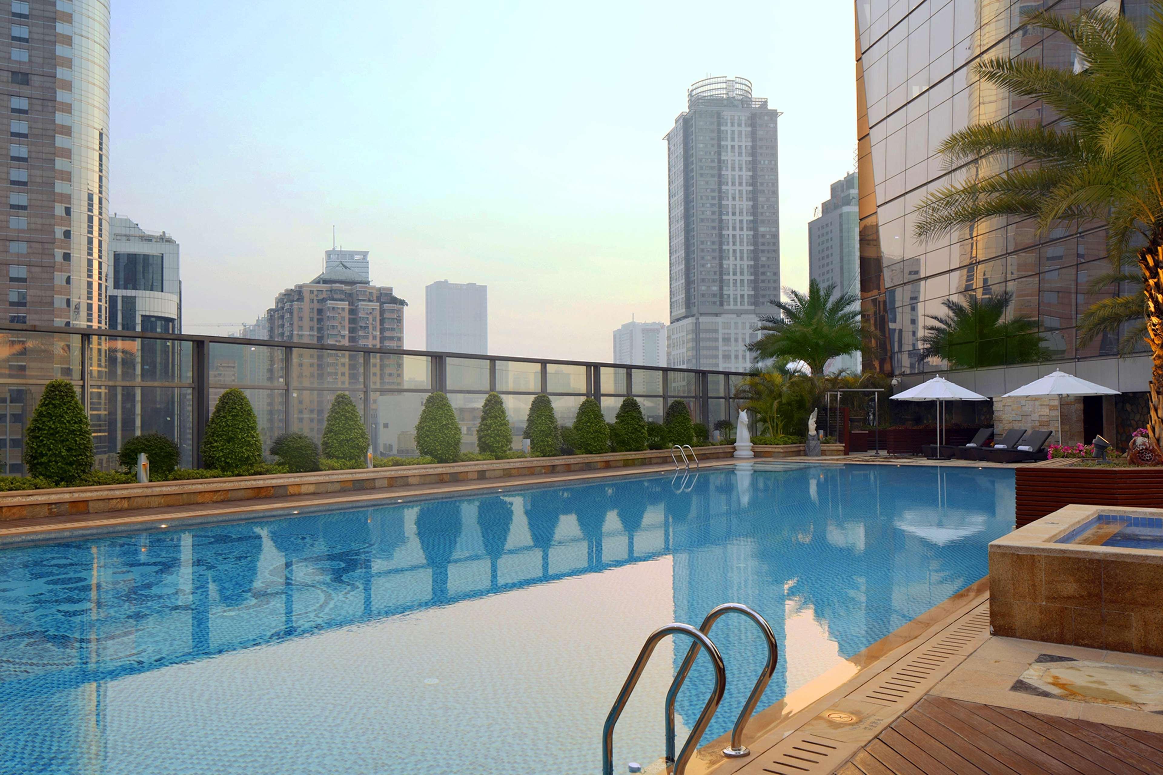 Doubletree By Hilton Guangzhou-Free Shuttle Bus To Canton Fair Complex & Overseas Buyer Registration Services During Canton Fair Period Exterior foto