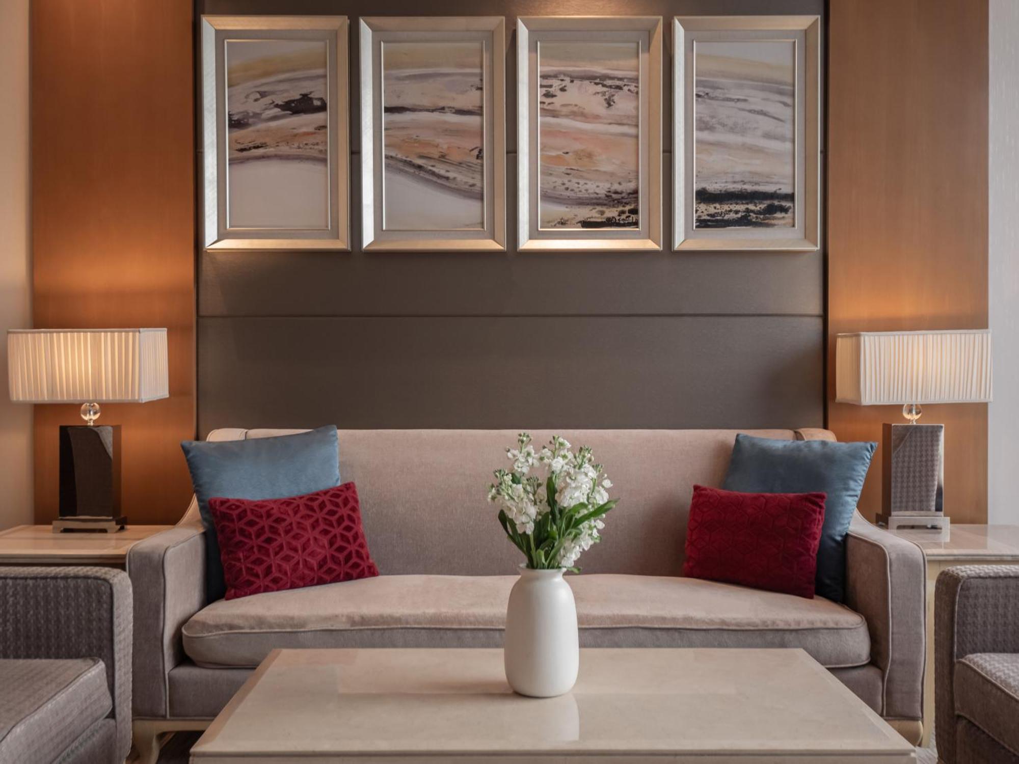 Doubletree By Hilton Guangzhou-Free Shuttle Bus To Canton Fair Complex & Overseas Buyer Registration Services During Canton Fair Period Exterior foto