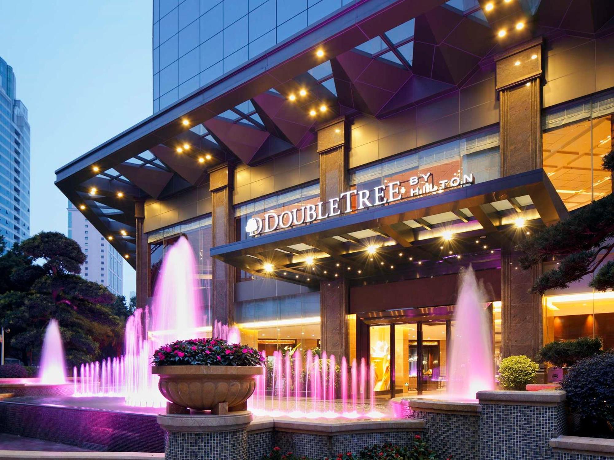 Doubletree By Hilton Guangzhou-Free Shuttle Bus To Canton Fair Complex & Overseas Buyer Registration Services During Canton Fair Period Exterior foto